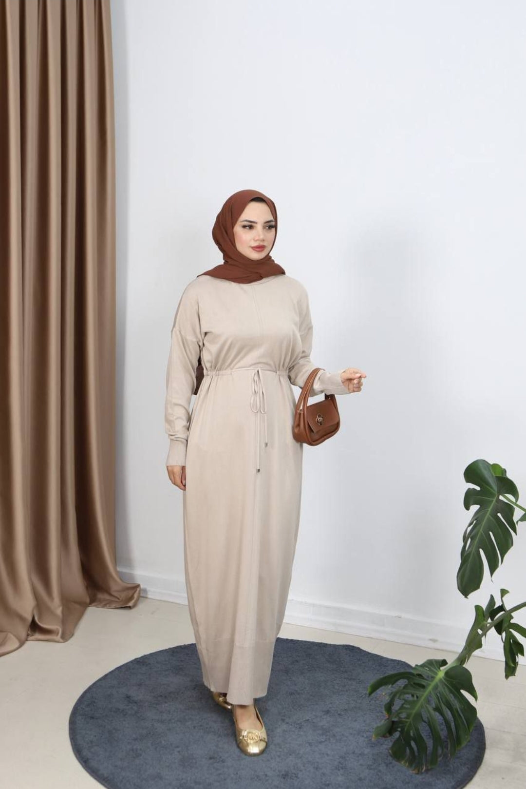 Abaya Amira