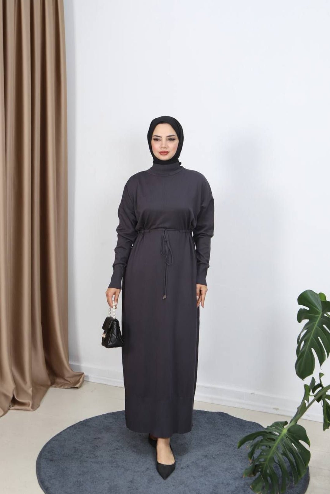 Abaya Amira